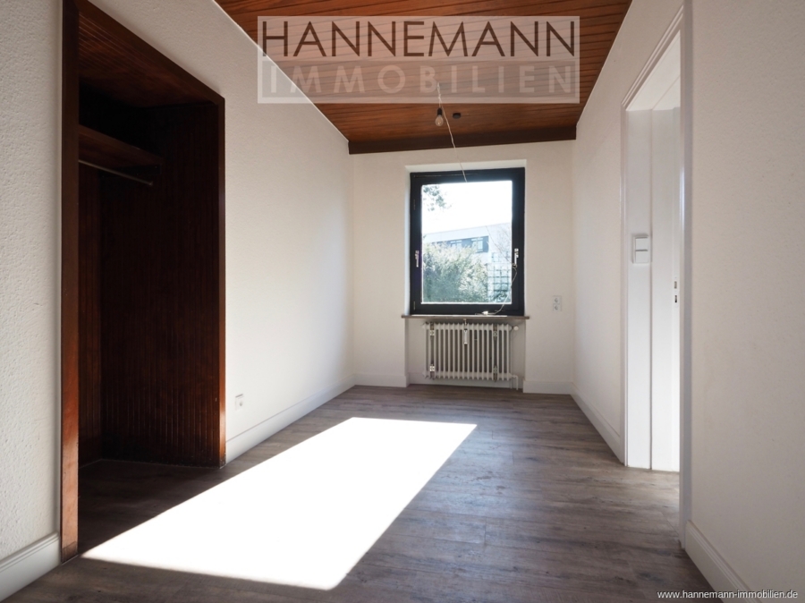 Einziehen und wohlfühlen! 4-Zimmer-Wohnung mit sonnigem Balkon - Photo 5