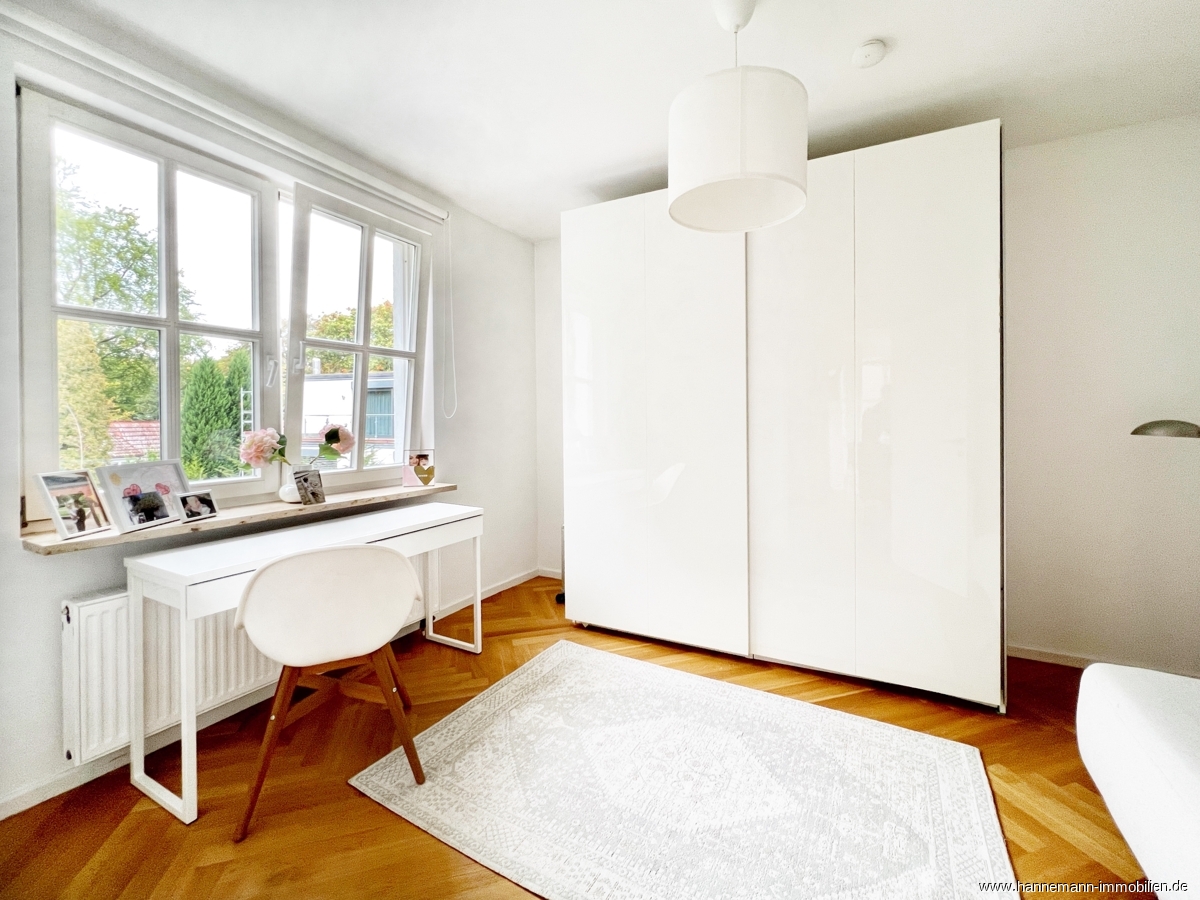 Arbeitszimmer